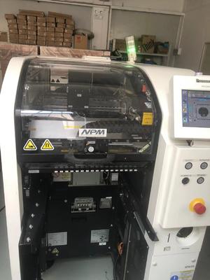 acheter Panasonic NPM D3 Machine de production SMT à haut rendement avec une technologie modulaire avancée fabrication en ligne